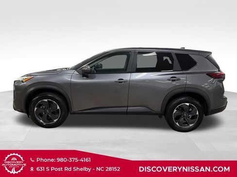 Certified 2025 Nissan Rogue SV AWD/4WD image 9