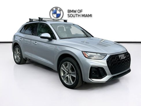 Used 2025 Audi Q5 2.0T Premium w/ Convenience Plus Package image 1