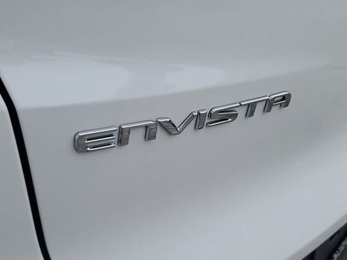 New 2026 Buick Envista Sport Touring w/ Convenience I Package FWD image 8
