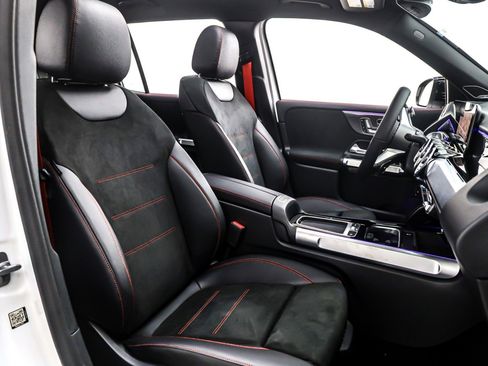 New 2026 Mercedes-Benz GLB 35 AMG 4MATIC image 7