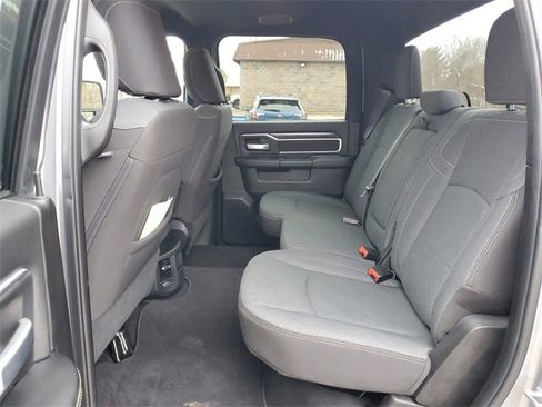 Used 2024 RAM 2500 Big Horn w/ Sport Appearance Package image 29