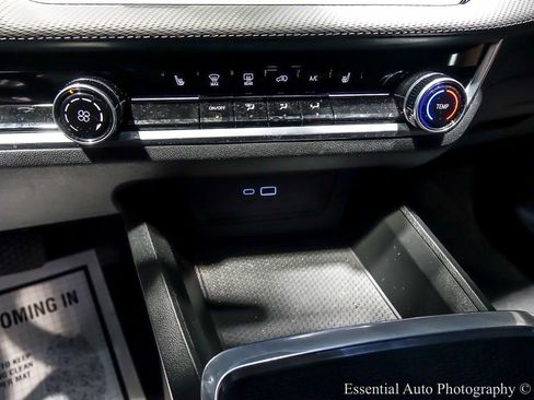 New 2026 Chevrolet Equinox LT image 17