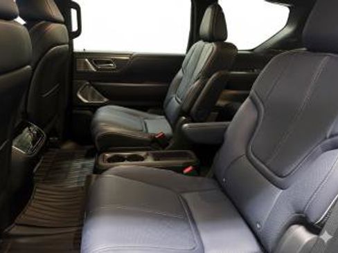 Used 2026 INFINITI QX80 4WD w/ Sport Exterior Package image 19