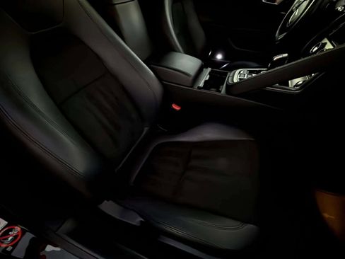 Used 2017 Jaguar F-TYPE Coupe image 18