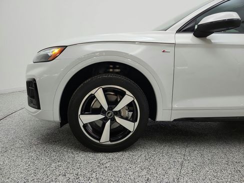 Used 2023 Audi Q5 2.0T Premium Plus AWD/4WD image 21