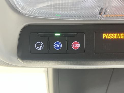 Used 2023 Chevrolet Bolt EUV Premier w/ Sun & Sound Package image 27