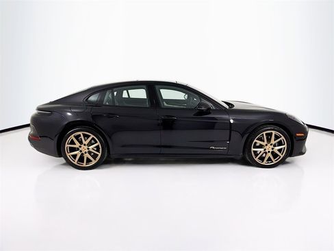 New 2026 Porsche Panamera image 8