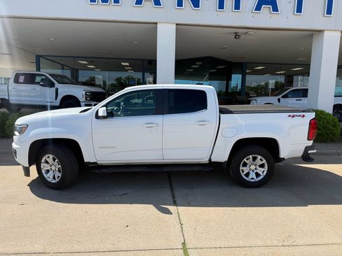 Used 2019 Chevrolet Colorado LT AWD/4WD image 9
