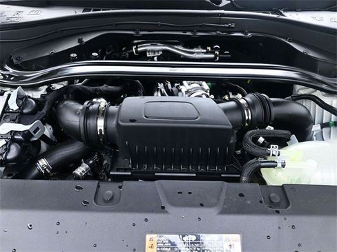 Used 2025 Lincoln Aviator Reserve w/ Equipment Group 201A image 32