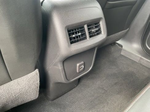 Certified 2023 Chevrolet Equinox RS image 7