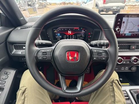 Used 2025 Honda Civic Type R image 24