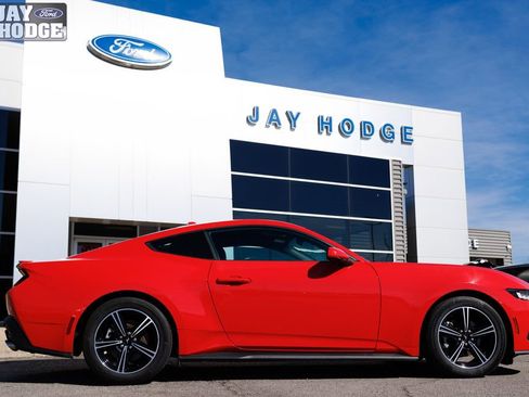 Certified 2024 Ford Mustang Premium image 5