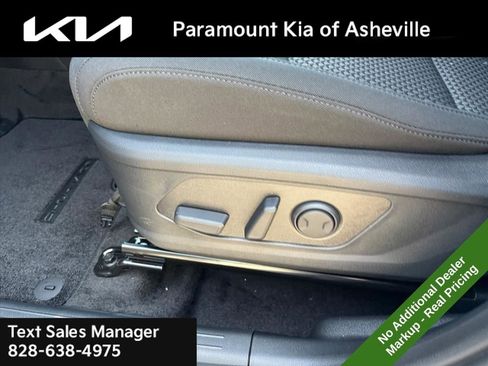 New 2026 Kia Sportage S image 18