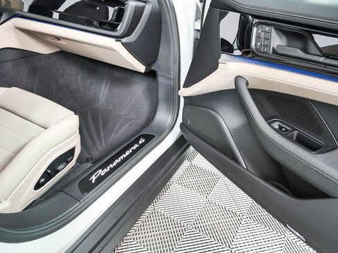 New 2026 Porsche Panamera 4 AWD/4WD image 26