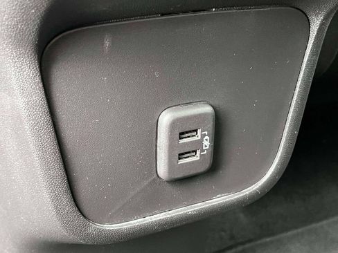 Used 2024 Chevrolet Equinox LT AWD/4WD image 16