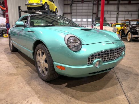 Used 2002 Ford Thunderbird RWD image 39