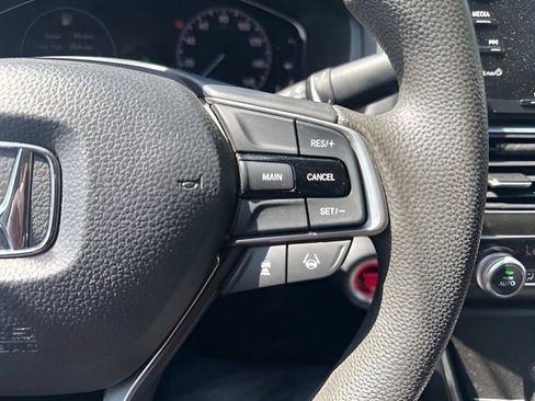 Used 2019 Honda Accord LX image 16