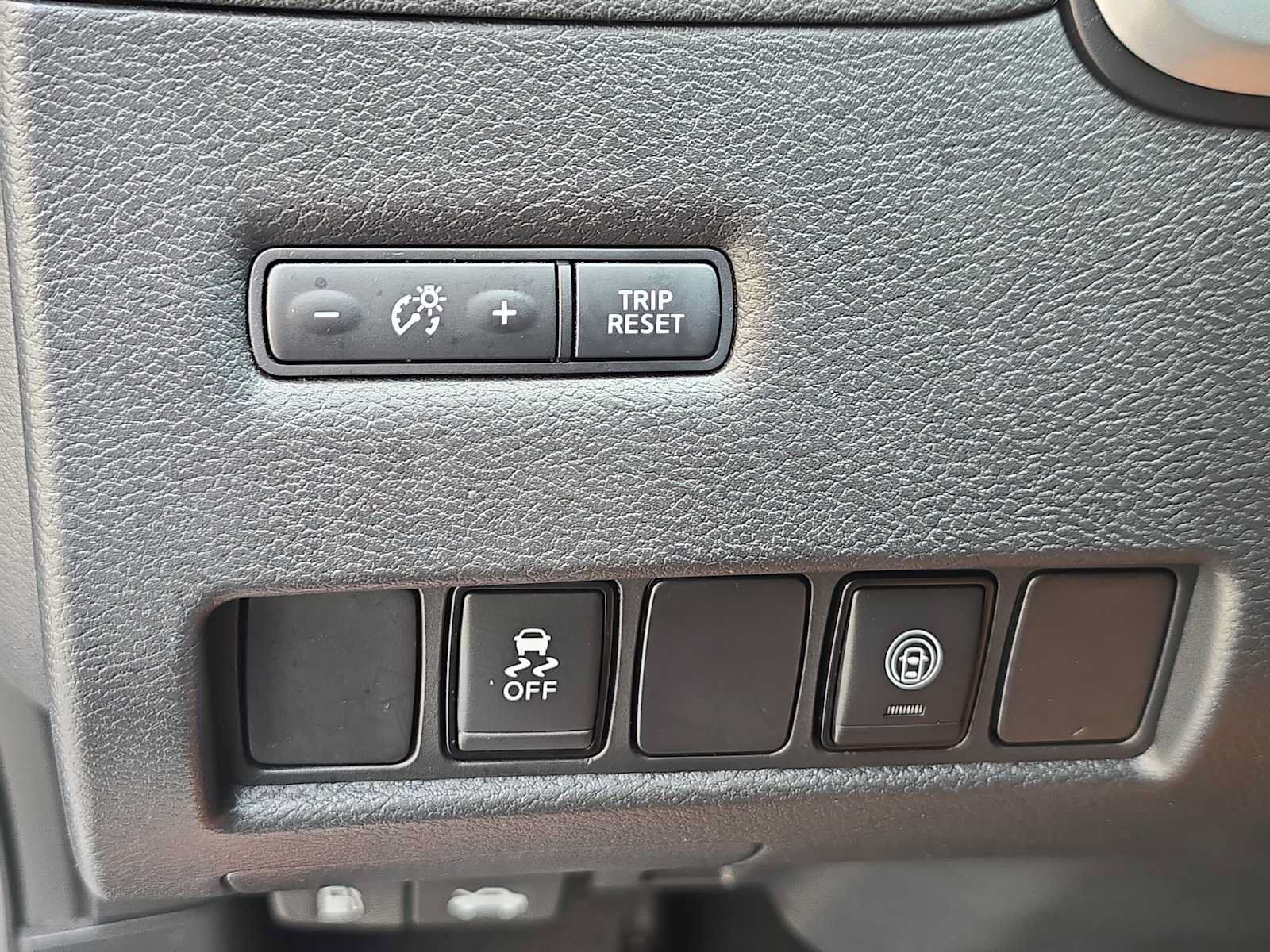 Used 2022 Nissan Murano S AWD/4WD image 28