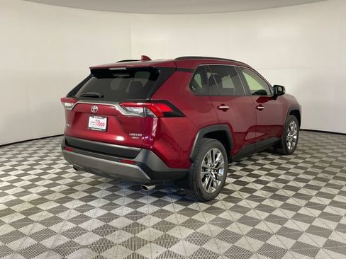 Used 2019 Toyota RAV4 Limited w/ Advanced Technology Package AWD/4WD image 26