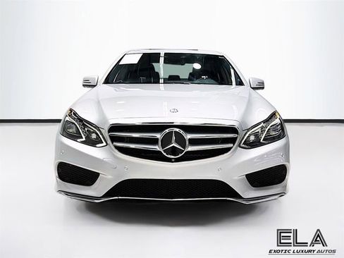 Used 2016 Mercedes-Benz E 400 Sedan image 3