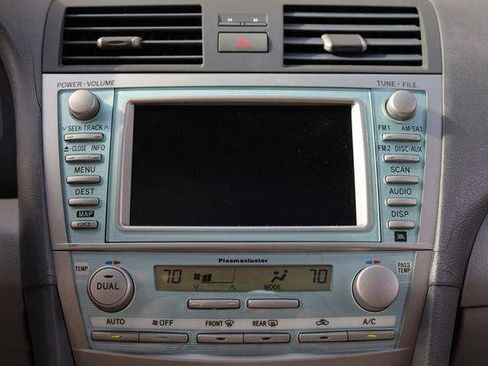 Used 2009 Toyota Camry Hybrid image 30