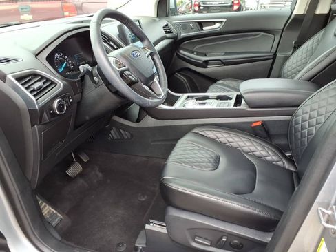 Used 2024 Ford Edge Titanium AWD/4WD image 10