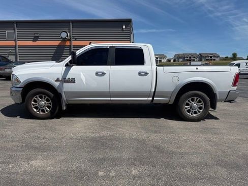 Used 2015 RAM 2500 Laramie RWD image 4