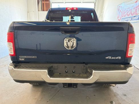 Used 2024 RAM 2500 Big Horn w/ Bed Utility Group image 6