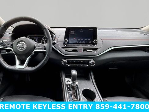 Used 2019 Nissan Altima 2.5 SR w/ SR Premium Package image 7