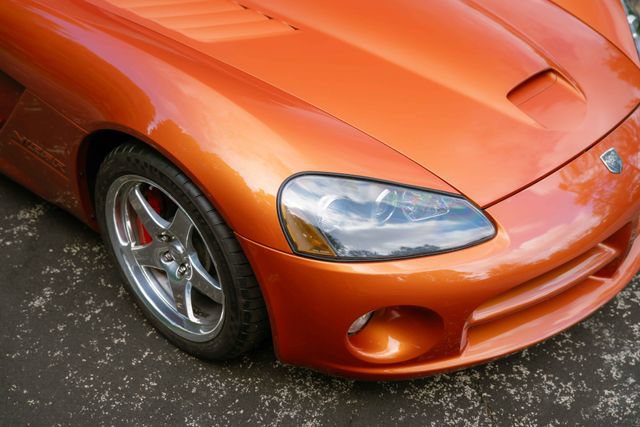 Used 2005 Dodge Viper SRT-10 w/ Copperhead Edition Group RWD image 39