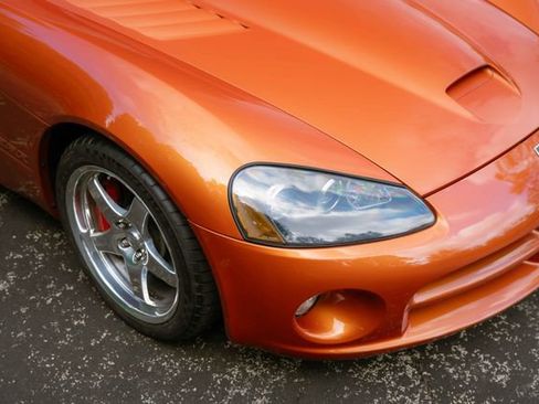 Used 2005 Dodge Viper SRT-10 w/ Copperhead Edition Group RWD image 39