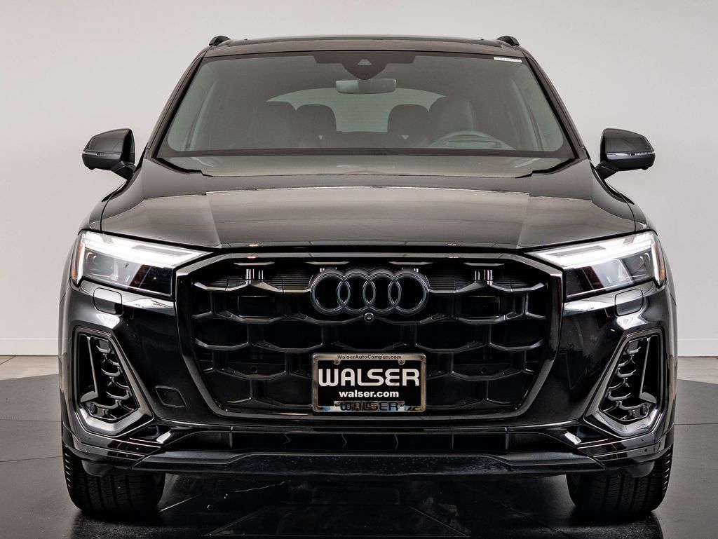 Used 2026 Audi Q7 3.0T Prestige AWD/4WD image 2