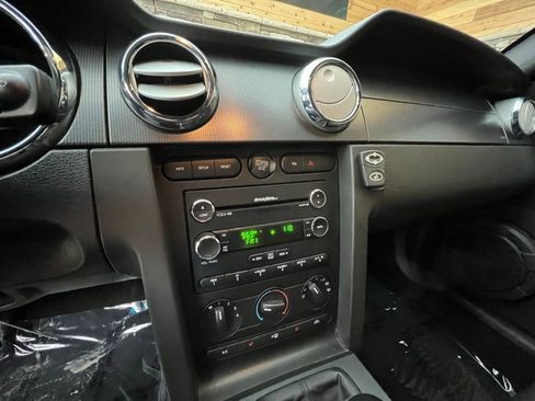 Used 2008 Ford Mustang GT Premium RWD image 19