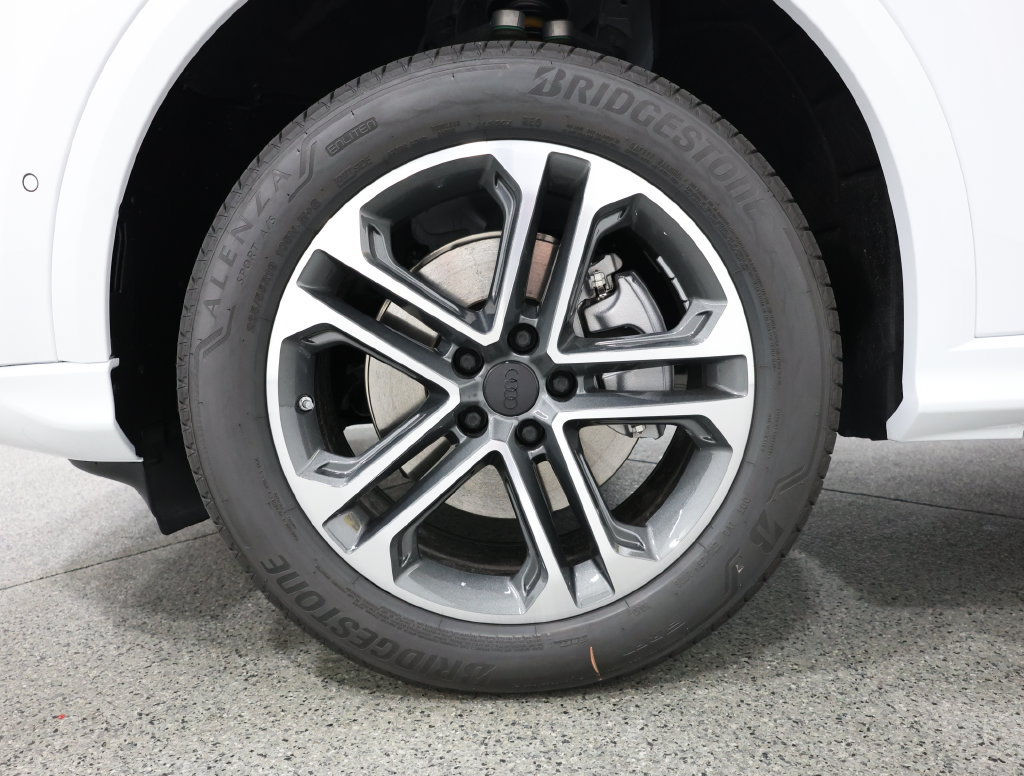 New 2026 Audi Q5 2.0T AWD/4WD image 5