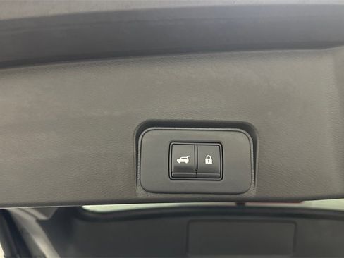 Certified 2023 Nissan Rogue SV w/ SV Premium B Package image 25