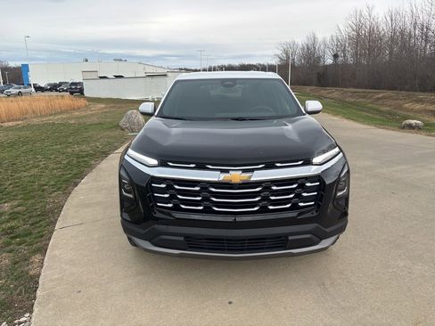 New 2026 Chevrolet Equinox LT FWD image 12