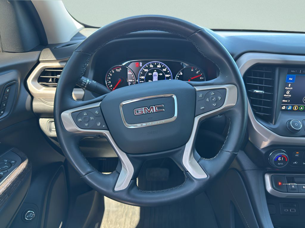 Used 2023 GMC Acadia Denali w/ Denali Technology Package AWD/4WD image 15