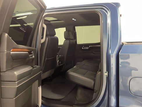 Used 2025 GMC Sierra 1500 Denali w/ Denali Reserve Package AWD/4WD image 16