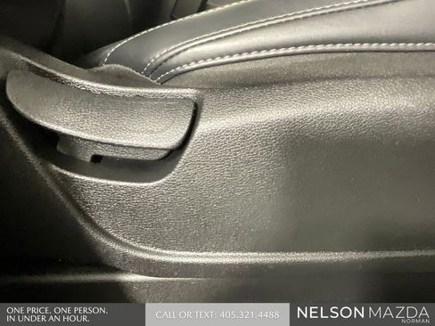 Used 2024 Kia Telluride S FWD image 30
