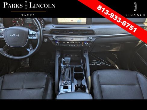 Used 2022 Kia Telluride EX w/ EX Premium Package image 10
