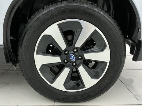 Used 2018 Subaru Forester 2.5i Premium AWD/4WD image 50