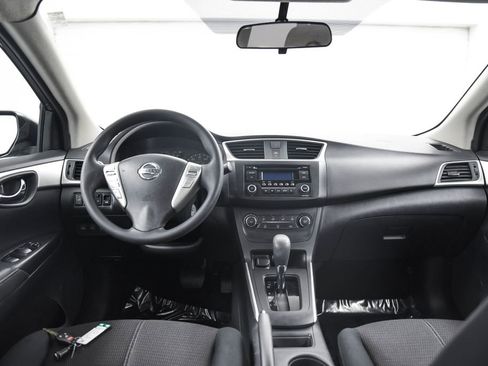 Used 2016 Nissan Sentra S image 24