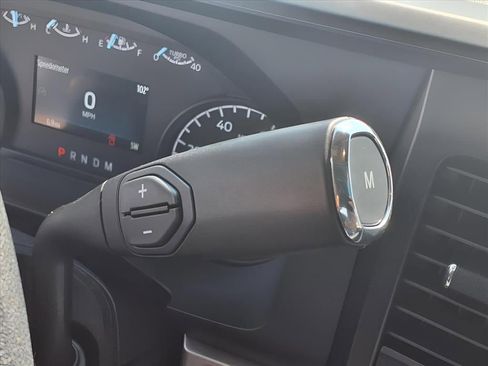 New 2025 Ford F550 4x4 Regular Cab Super Duty image 9