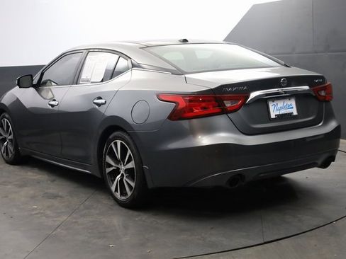 Used 2016 Nissan Maxima Platinum image 5