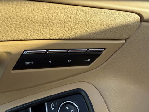 Used 2015 Porsche Boxster Base 2dr Convertible image 21