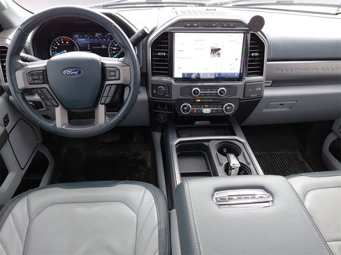 Used 2022 Ford F350 Limited image 12