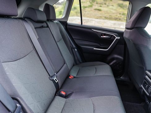 Certified 2024 Toyota RAV4 XLE image 17