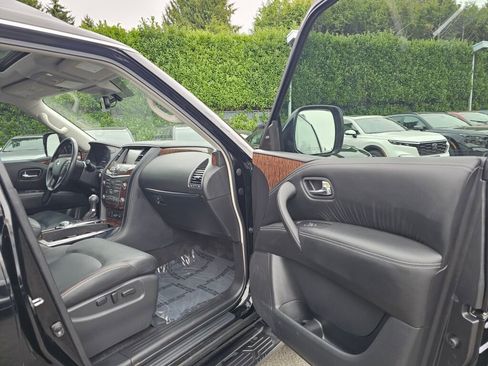 Used 2020 Nissan Armada SL w/ Premium Package image 15