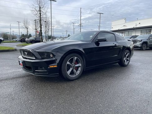 Used 2014 Ford Mustang V6 w/ Equipment Group 102A image 1