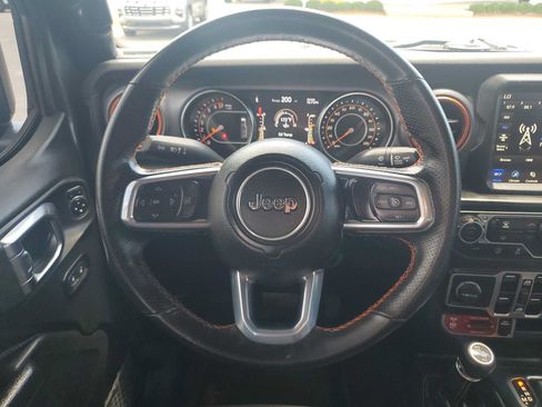 Used 2023 Jeep Gladiator Mojave w/ Trailer Tow Package AWD/4WD image 15